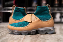 Load image into Gallery viewer, Marc Newson x NikeLab Air VaporMax &#39;Marc Newson&#39; - 923004 200 (Size 7 -  Worn)
