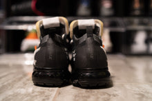 Load image into Gallery viewer, Off-White x Air VaporMax &#39;The Ten&#39;- AA3831 001 (Size 6.5 -  Worn)
