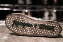 Load image into Gallery viewer, Revenge Storm Green(Size 7-Worn)
