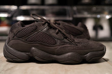 Load image into Gallery viewer, Yeezy 500 &#39;Utility Black&#39; - F36640 (Size 7-Worn)
