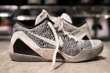 Load image into Gallery viewer, Kobe 9 Elite Low &#39;Beethoven&#39; - 639045 101 (Size 7 -Worn) /No Box
