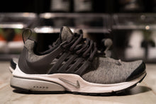 Load image into Gallery viewer, Air Presto &#39;Fleece&#39; - 812307 002 (Size xxxs -  Worn)
