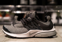 Load image into Gallery viewer, Air Presto &#39;Fleece&#39; - 812307 002 (Size xxxs -  Worn)
