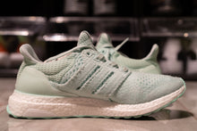 Load image into Gallery viewer, Ultra Boost Waves NAKED- BB1141 (Size 6.5 -  Worn)
